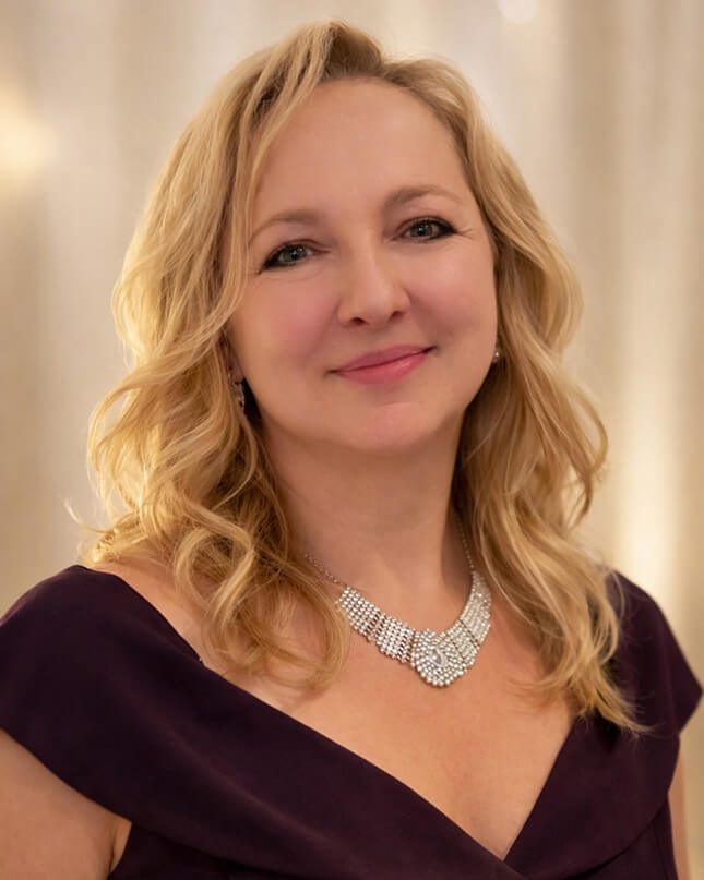 Kathy Demciuch Missisauga reflexology Kobido Japanese facelift massage and face massage practitioner