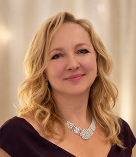 Kathy Demciuch missisauga reflexologist Kobido Japanese facelift massage and face massage practitioner